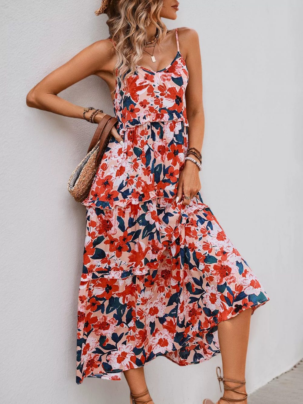 A suspender floral print dress - 图片 4
