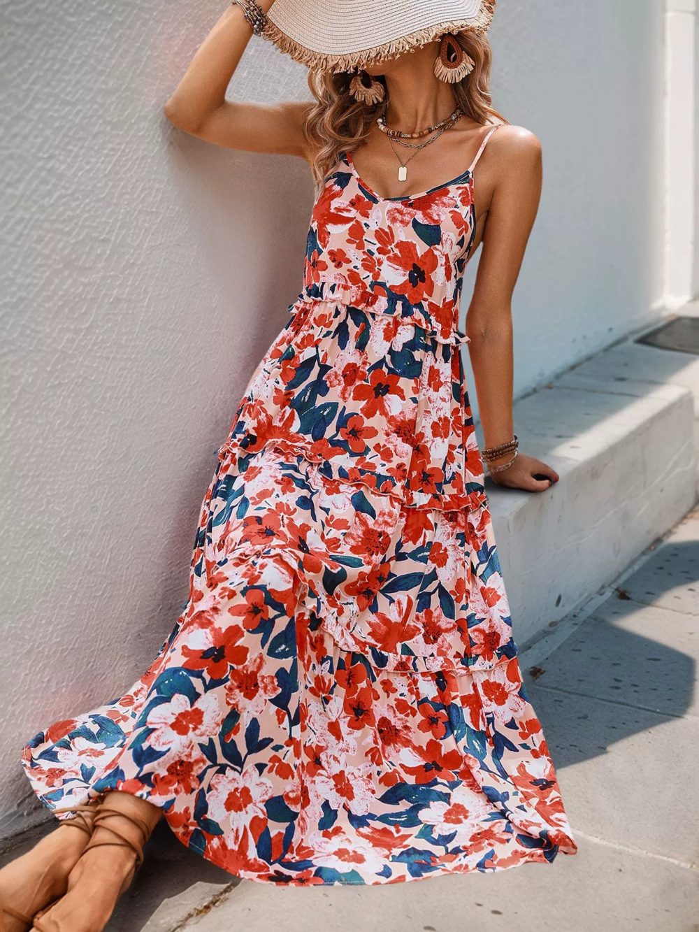 A suspender floral print dress - 图片 2