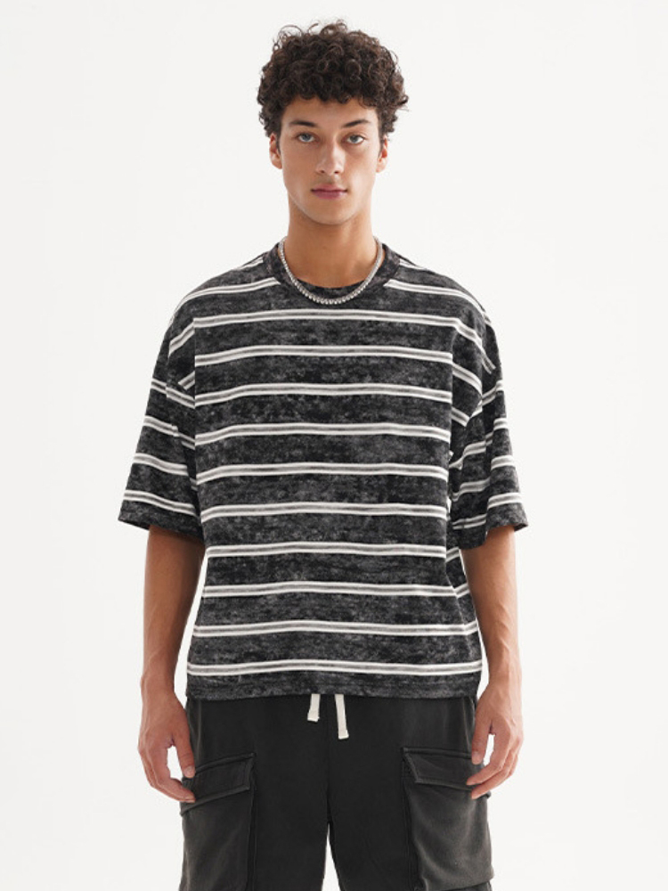 Horizontal striped T-shirt