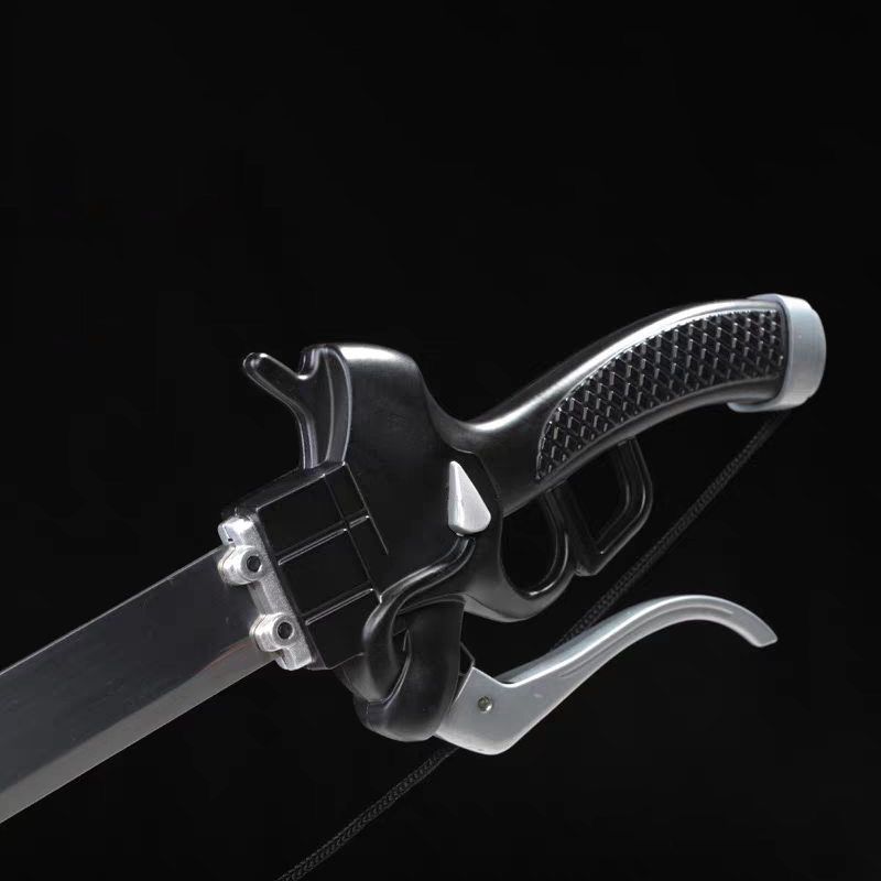 Attack on Titan cosplay prop metal sword - Image 5